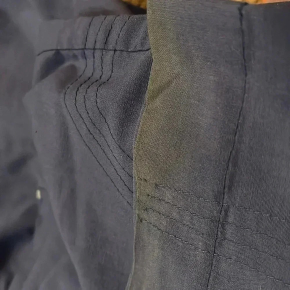 Blue + grey scrub bottoms - Picture 5 of 5